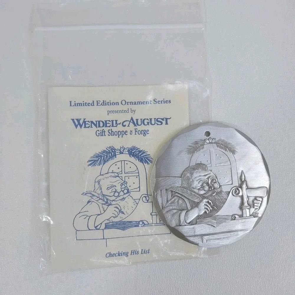 Wendell August Forge Vtg‎ Christmas Ornament Santa Checking List 1996